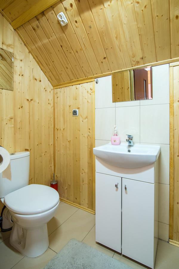 Karczma Pod Topolami Ratowo-Piotrowo Exterior foto