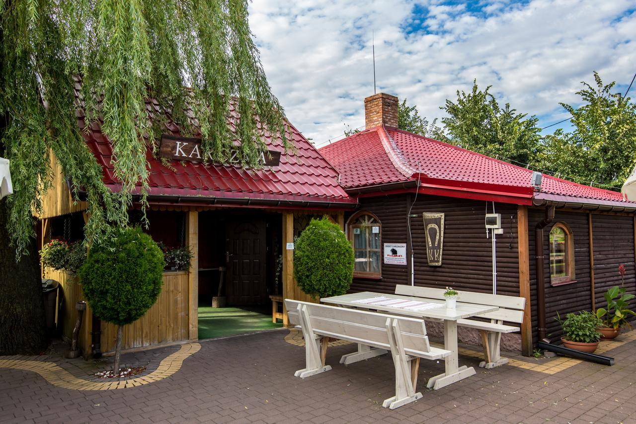 Hotel Karczma Pod Topolami Ratowo-Piotrowo Exterior foto