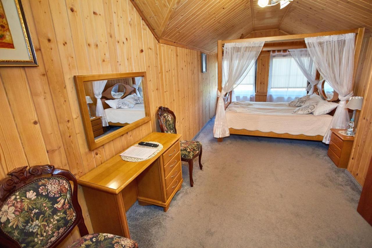 Karczma Pod Topolami Ratowo-Piotrowo Exterior foto